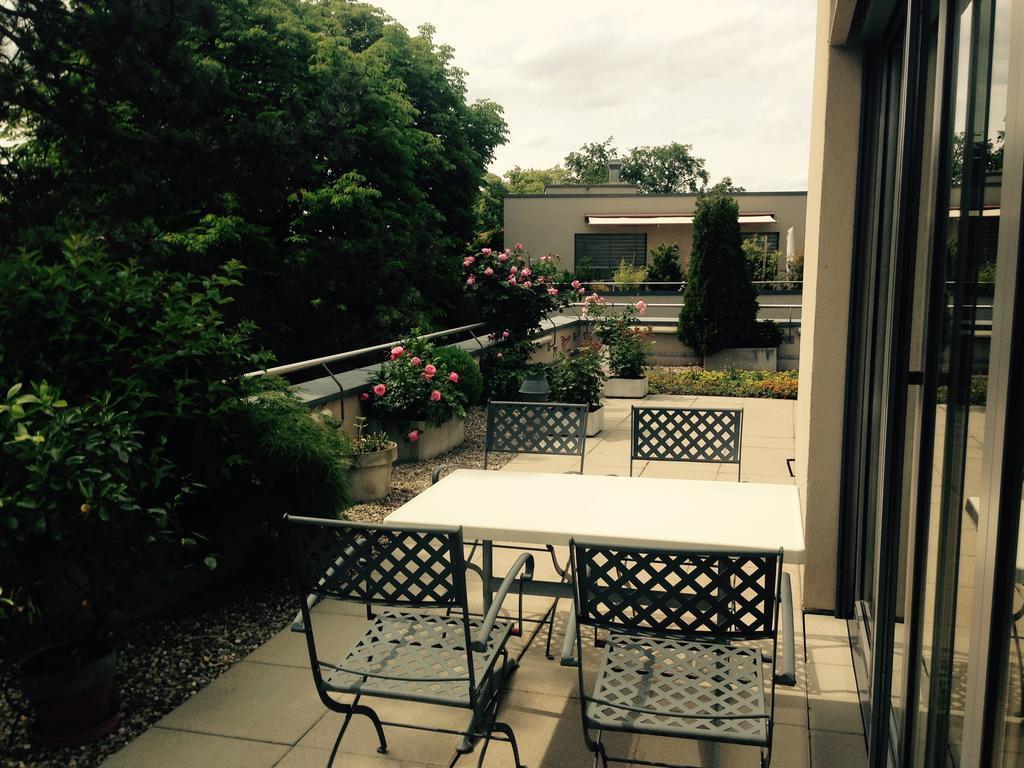 Avliving City Flat Basel With Roof Garden 외부 사진